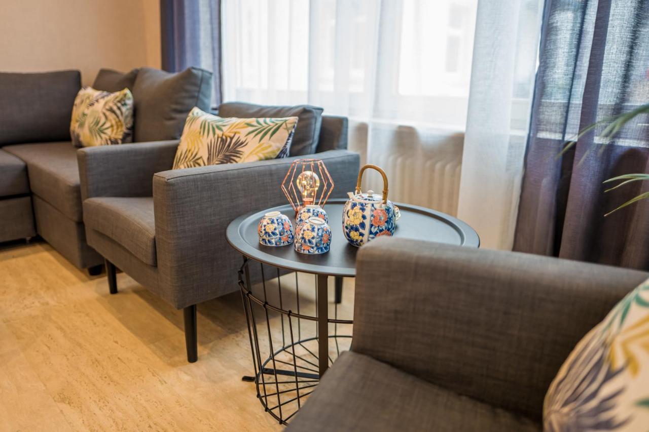 Modernes Apartment In Zentrumsnaehe Mit Eigenem Stellplatz Baden-Baden Extérieur photo