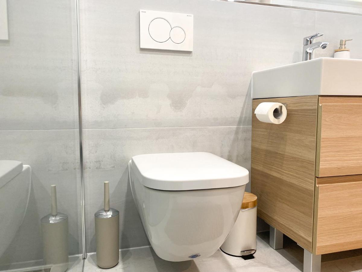 Modernes Apartment In Zentrumsnaehe Mit Eigenem Stellplatz Baden-Baden Extérieur photo
