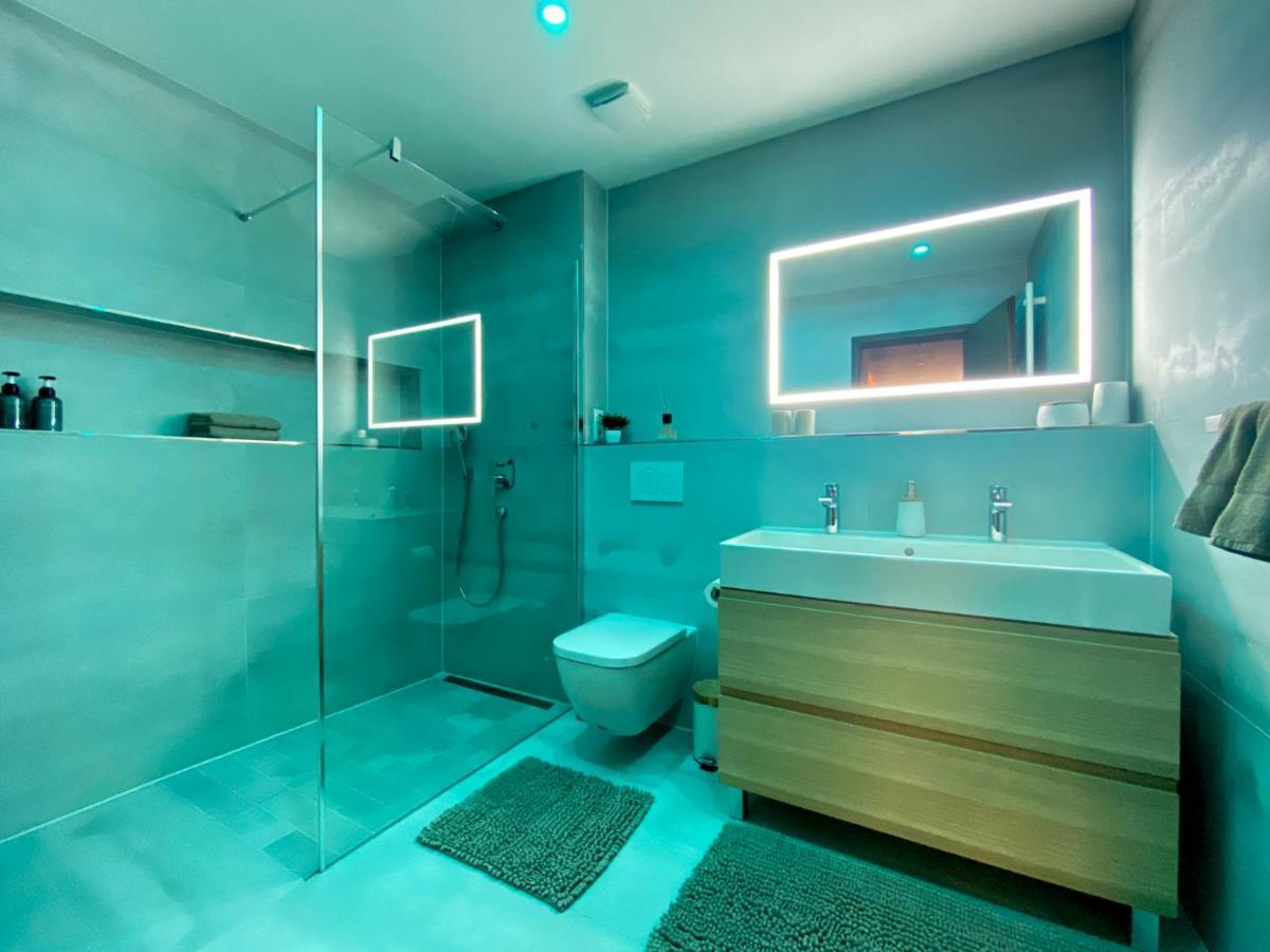 Modernes Apartment In Zentrumsnaehe Mit Eigenem Stellplatz Baden-Baden Extérieur photo