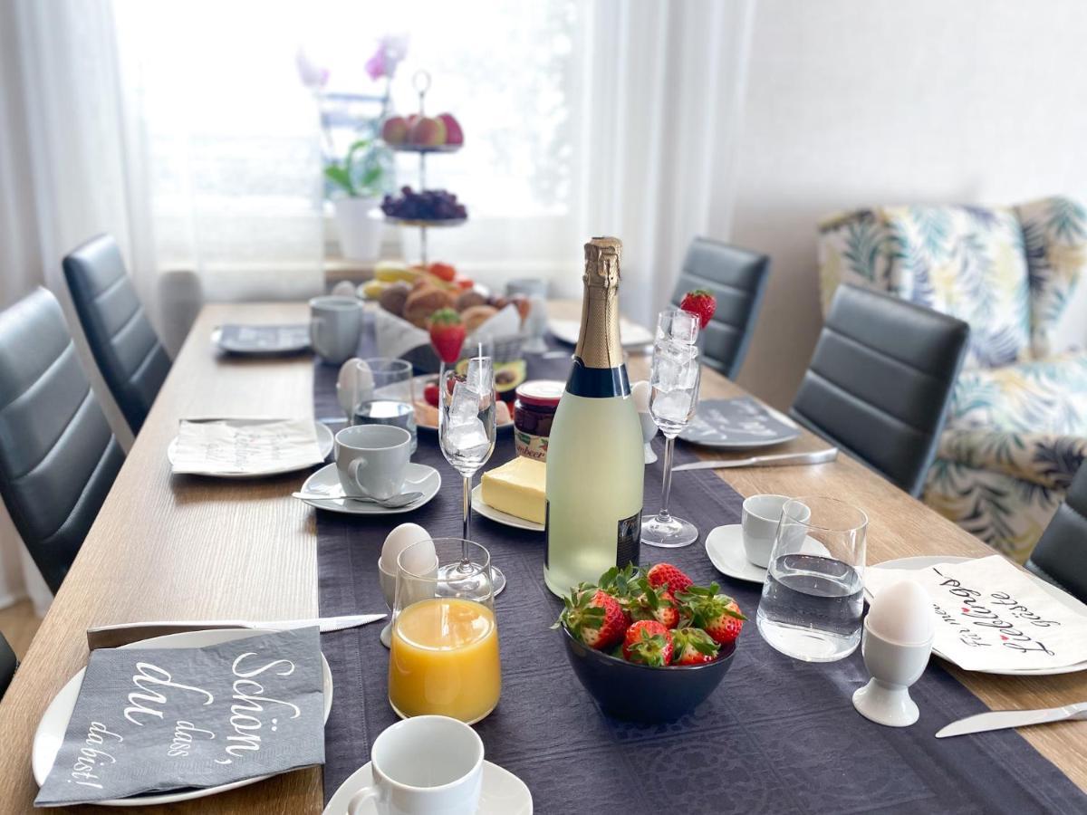 Modernes Apartment In Zentrumsnaehe Mit Eigenem Stellplatz Baden-Baden Extérieur photo